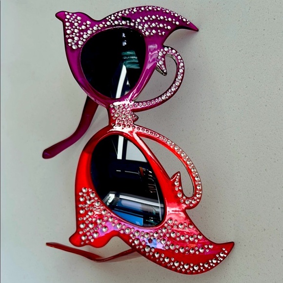 Unique Purple and Red Rhinestone Sunglasses - Picture 5 of 7